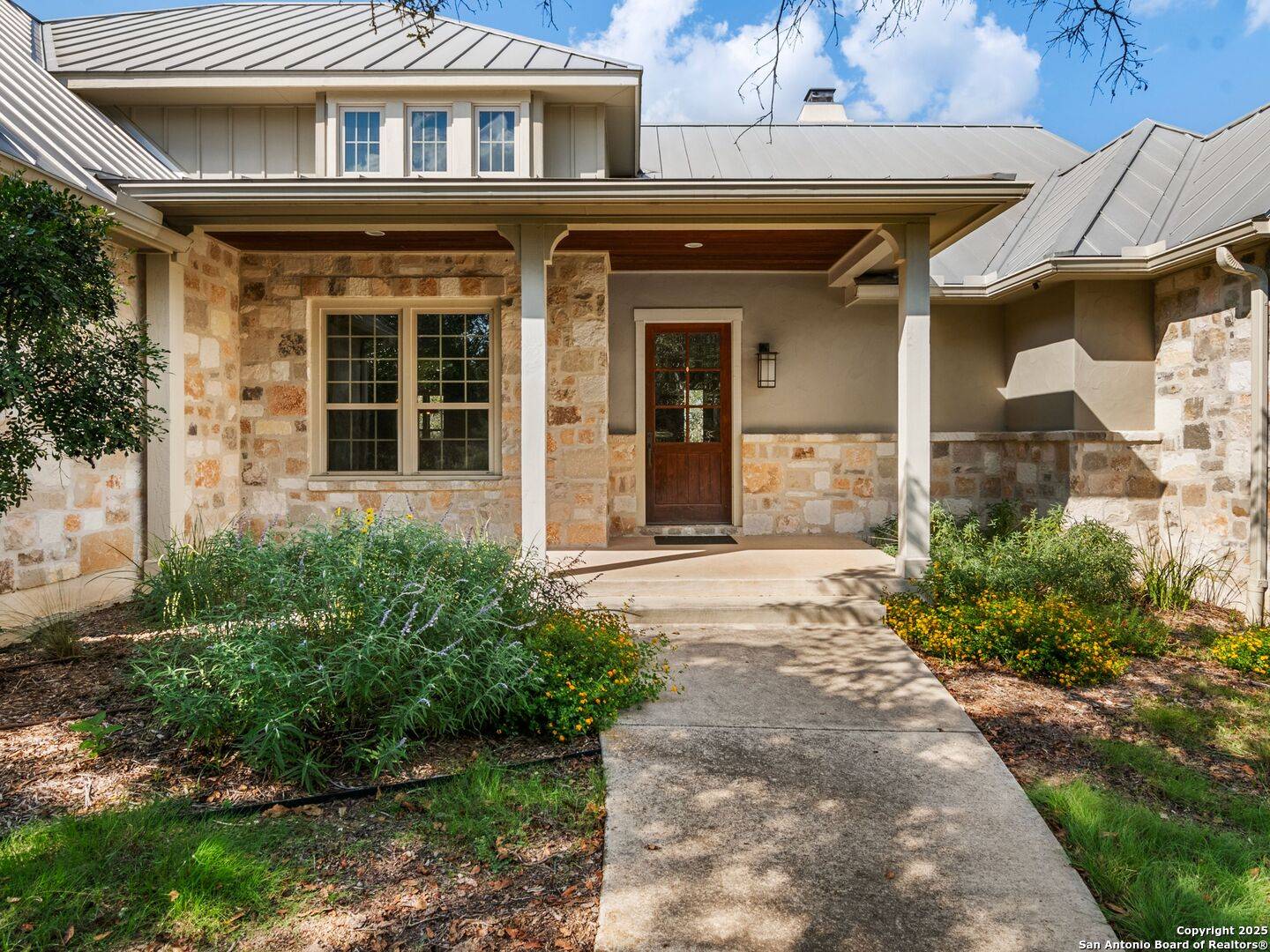 Boerne, TX 78006,208 Hoskins TRL