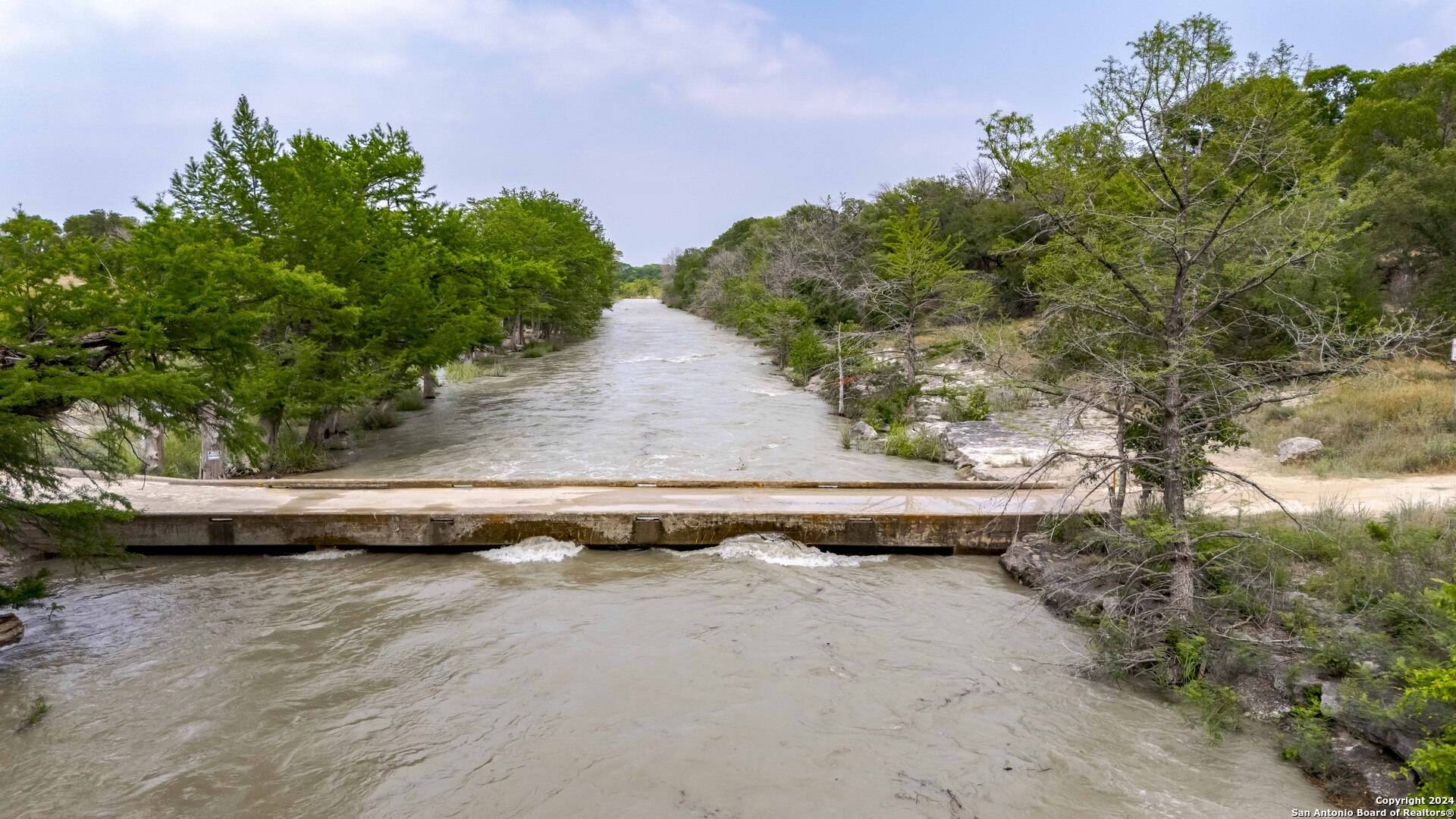Center Point, TX 78010,106 Homilius Rd