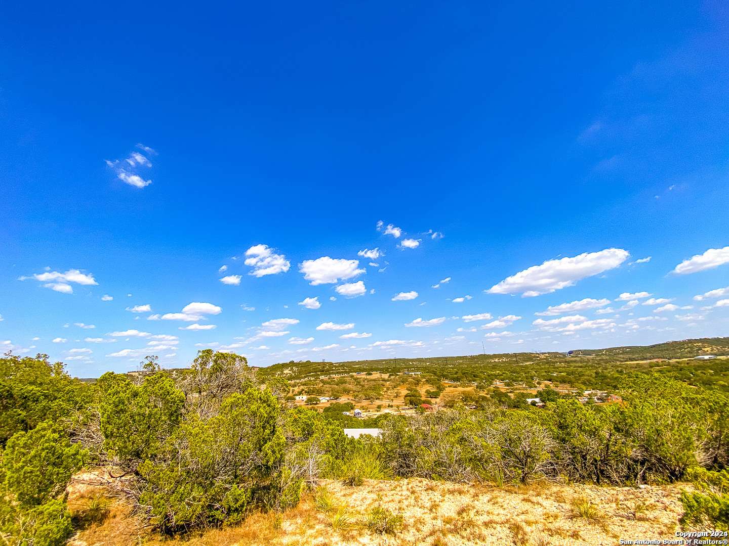 Kerrville, TX 78028,108 HEIGHTS TRAIL