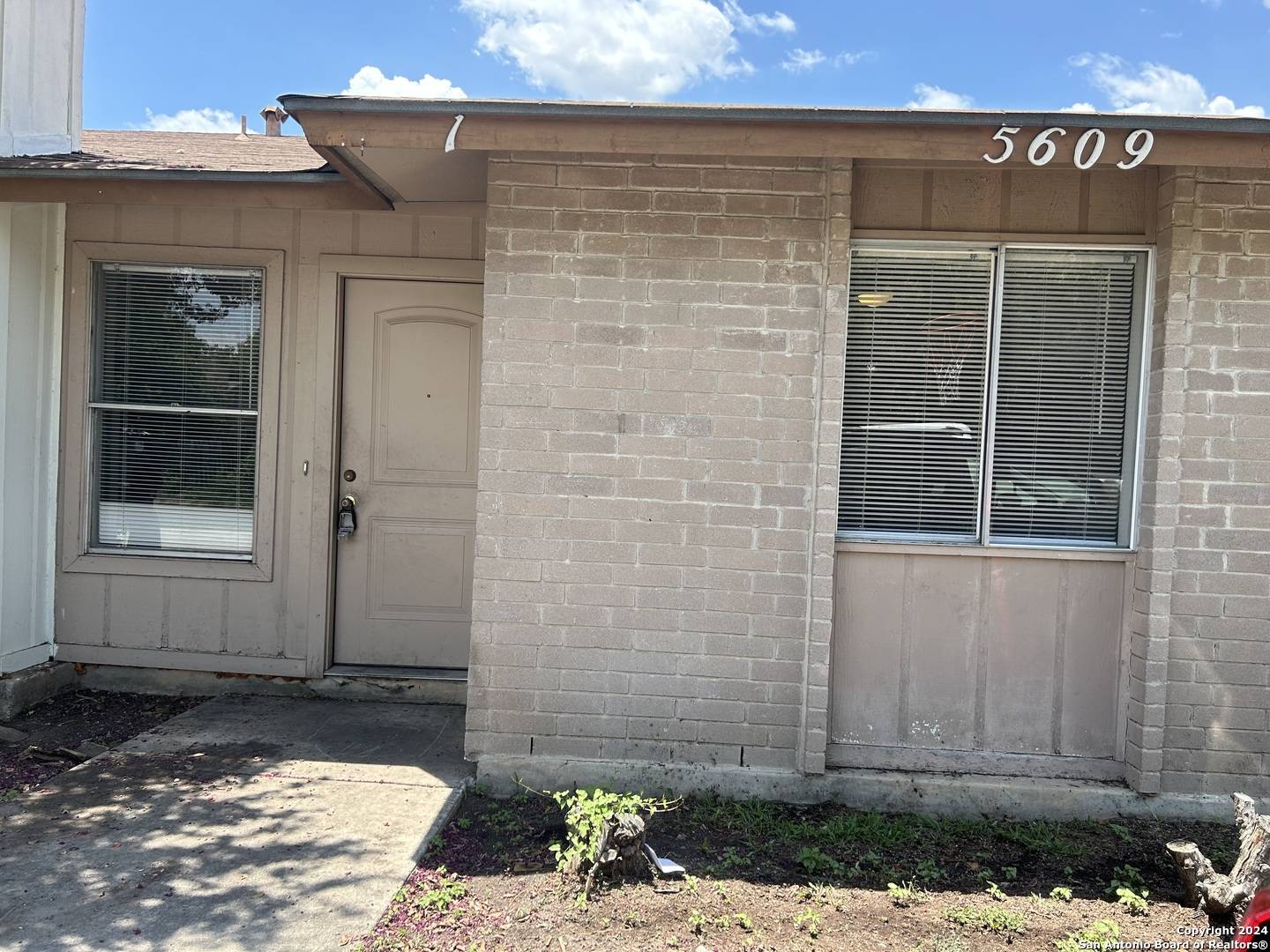 San Antonio, TX 78244-1427,5609 LOCHMOOR UNIT #1