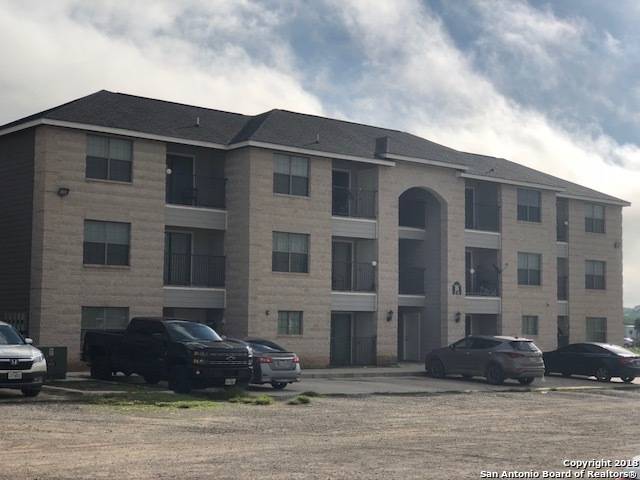 Floresville, TX 78114,112 lone oak UNIT D303