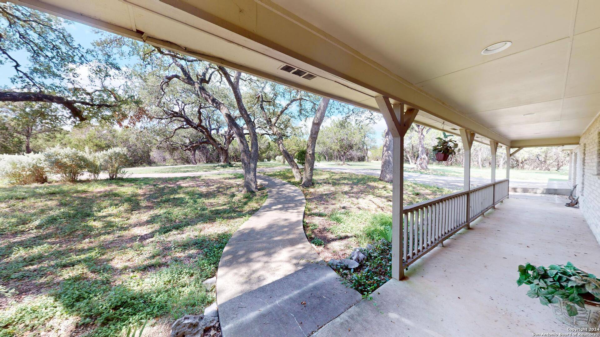 New Braunfels, TX 78132-2616,28084 DELAFIELD DR