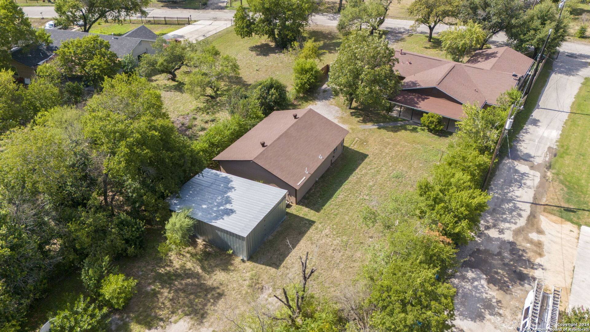 San Antonio, TX 78228-4040,207 CHERYL DR