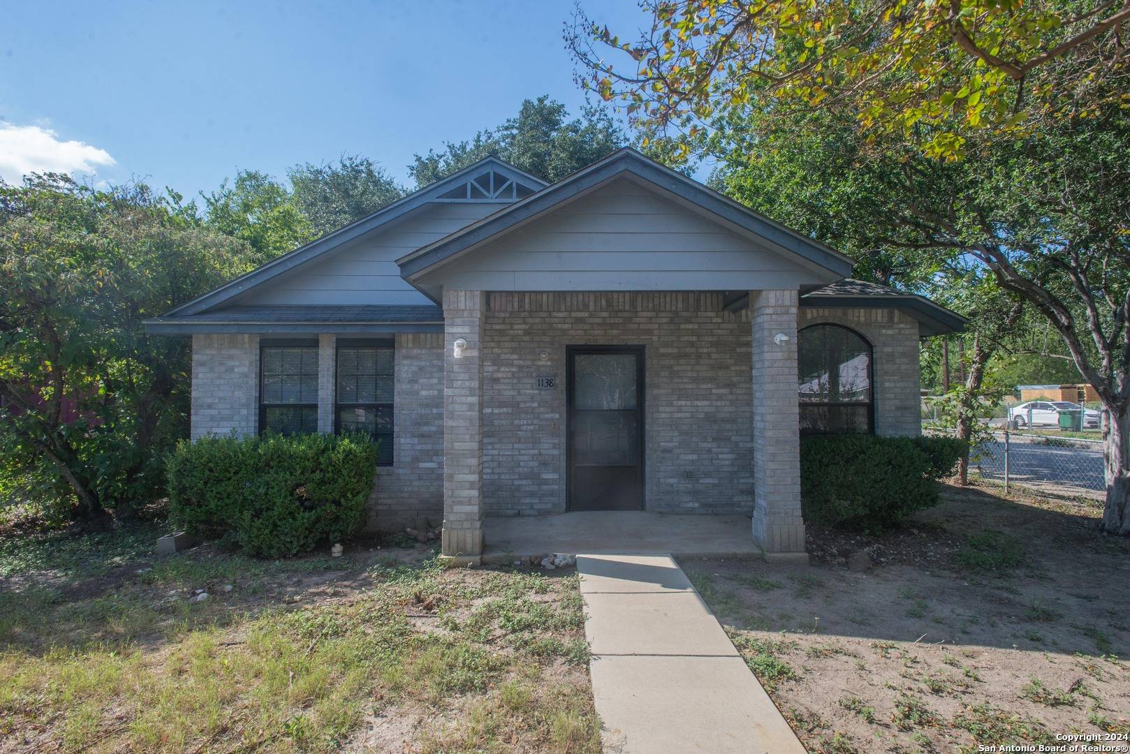 San Antonio, TX 78221-2517,1138 HUTCHINS PL