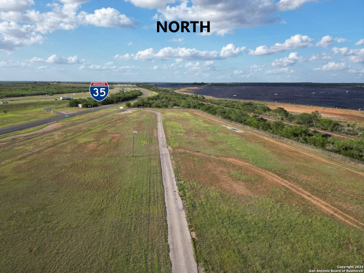 Pearsall, TX 78061,3700 IH 35