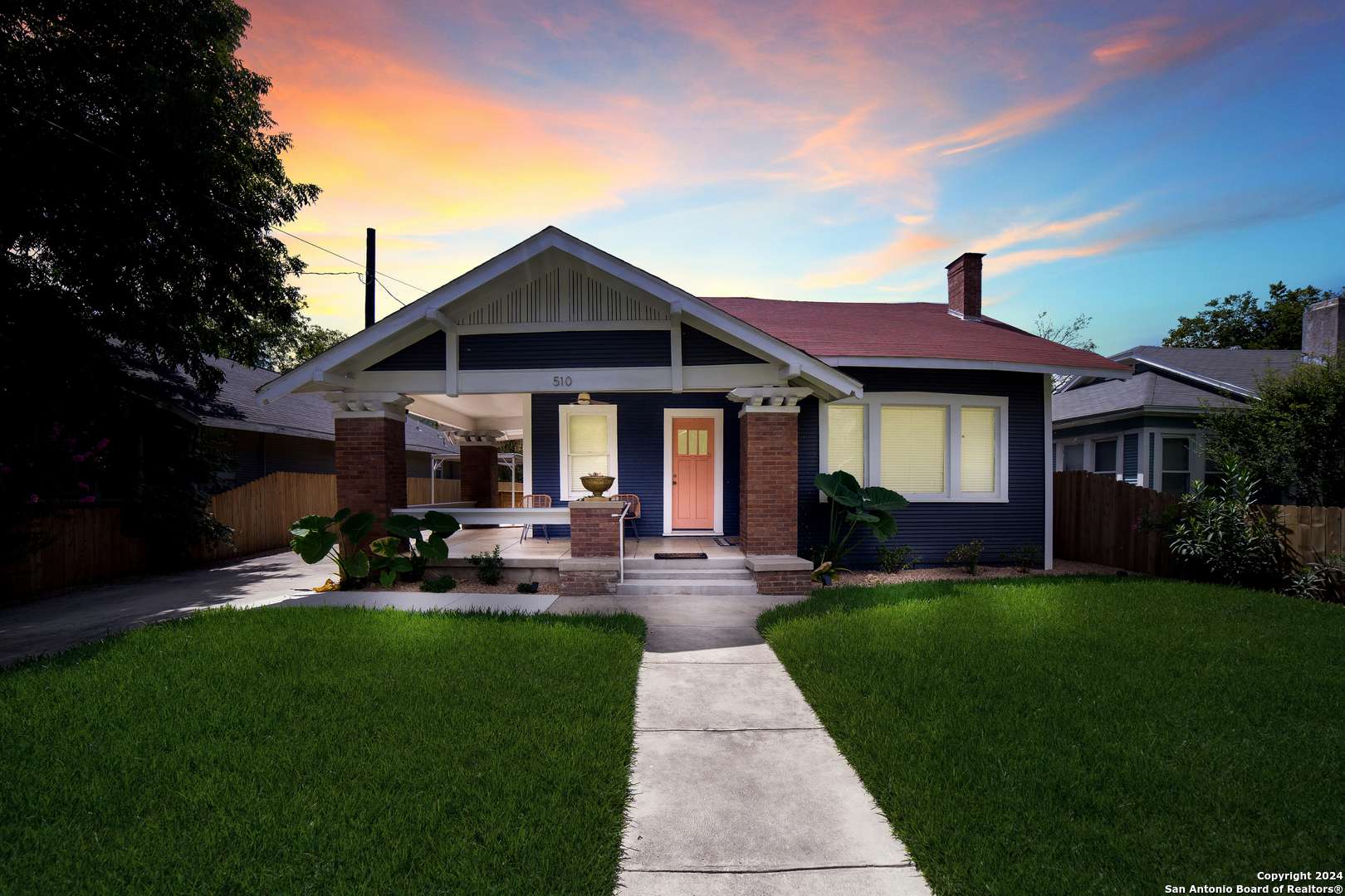 San Antonio, TX 78212,510 E Locust