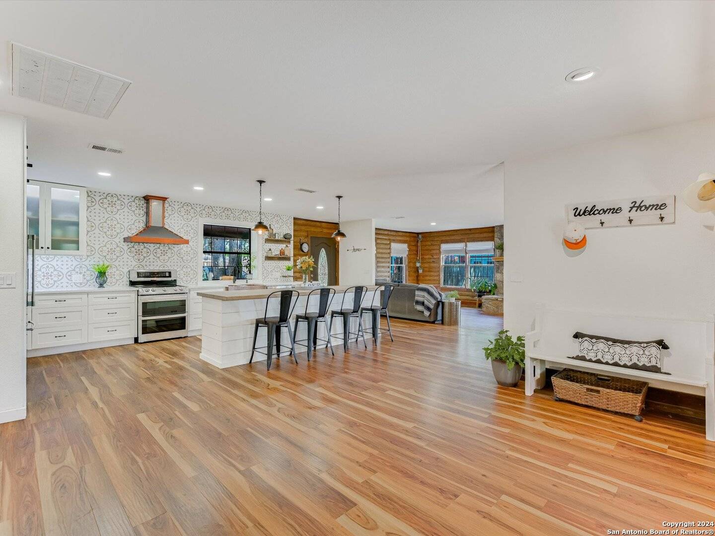 Wimberley, TX 78676,331 Rhodes Lane