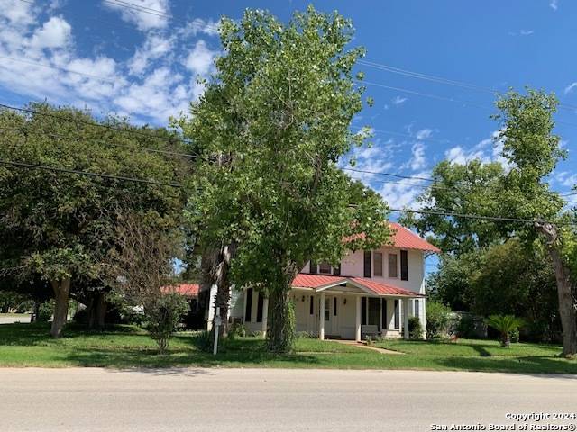 Pearsall, TX 78061,605 San Marcos