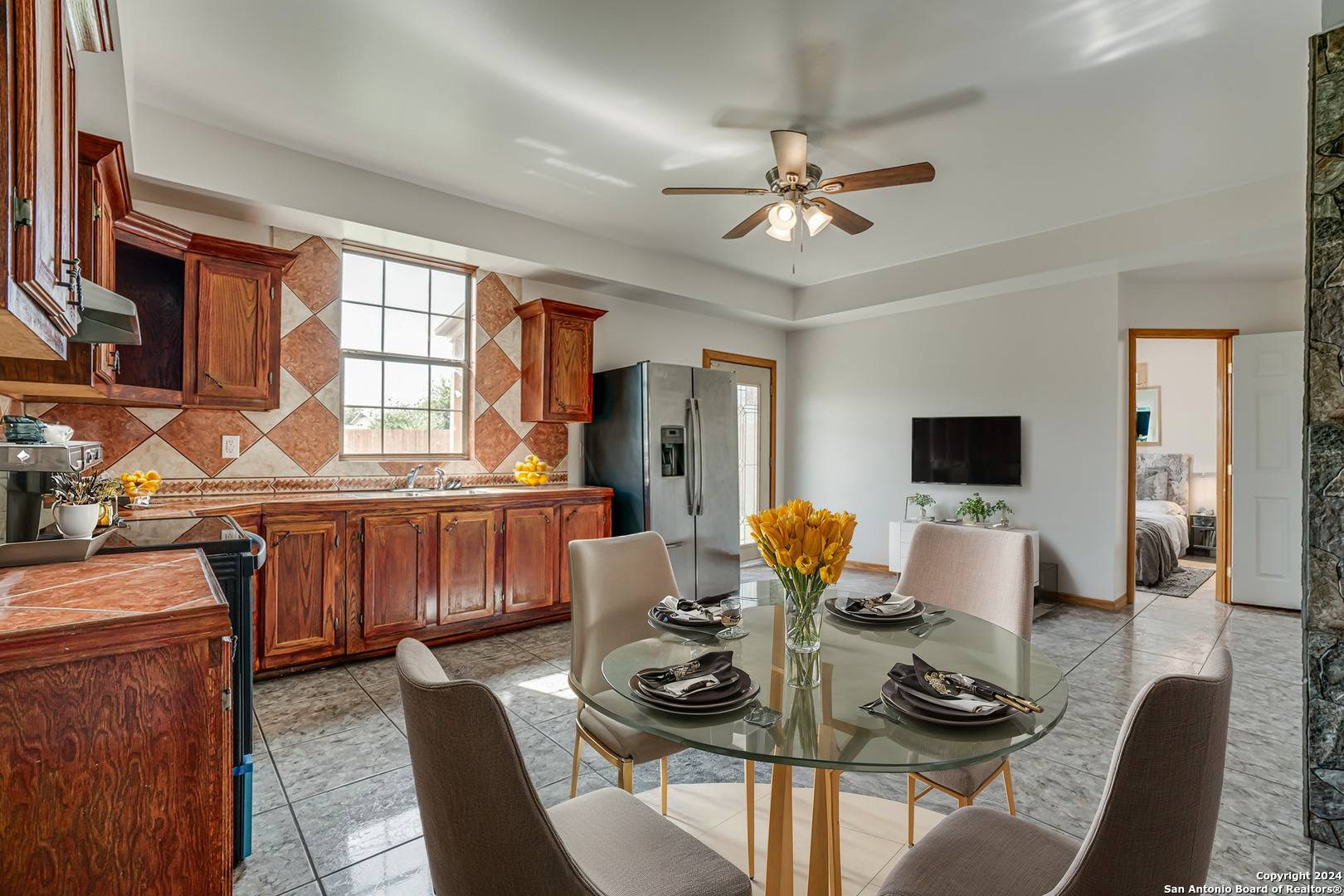 Marion, TX 78124-1634,1129 VALERIA DR