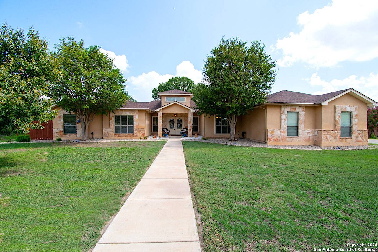 Del Rio, TX 78840,207 Ceniza Ridge Dr