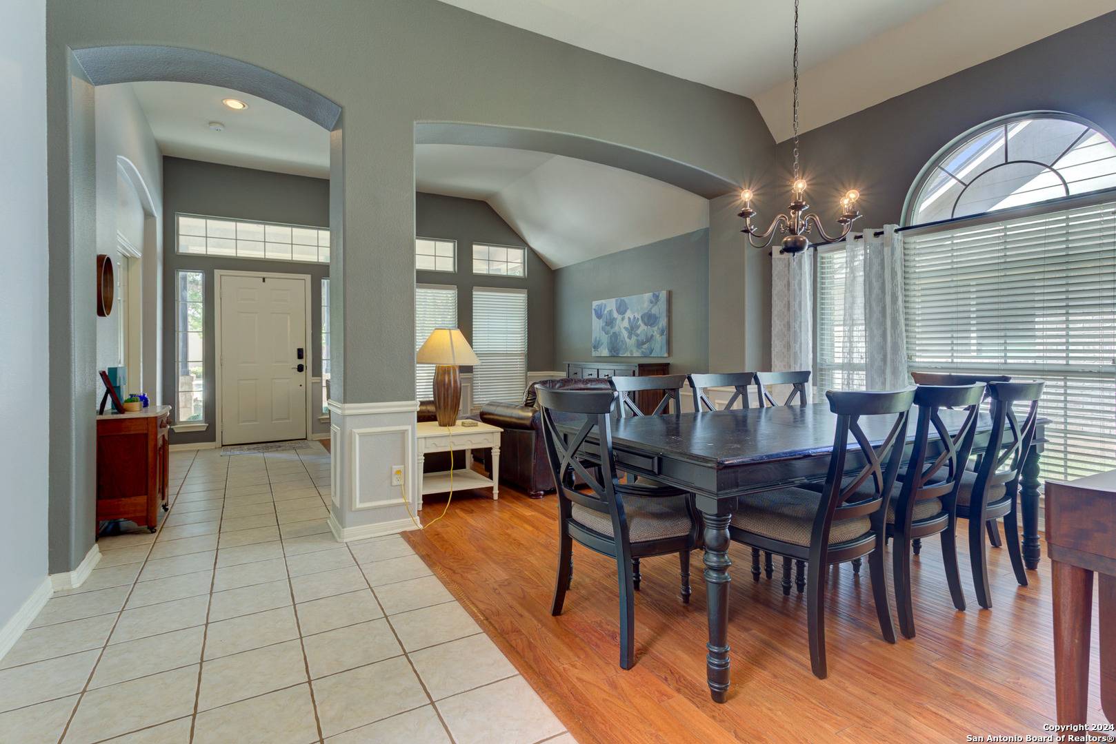 New Braunfels, TX 78130-3419,930 RIVER TER