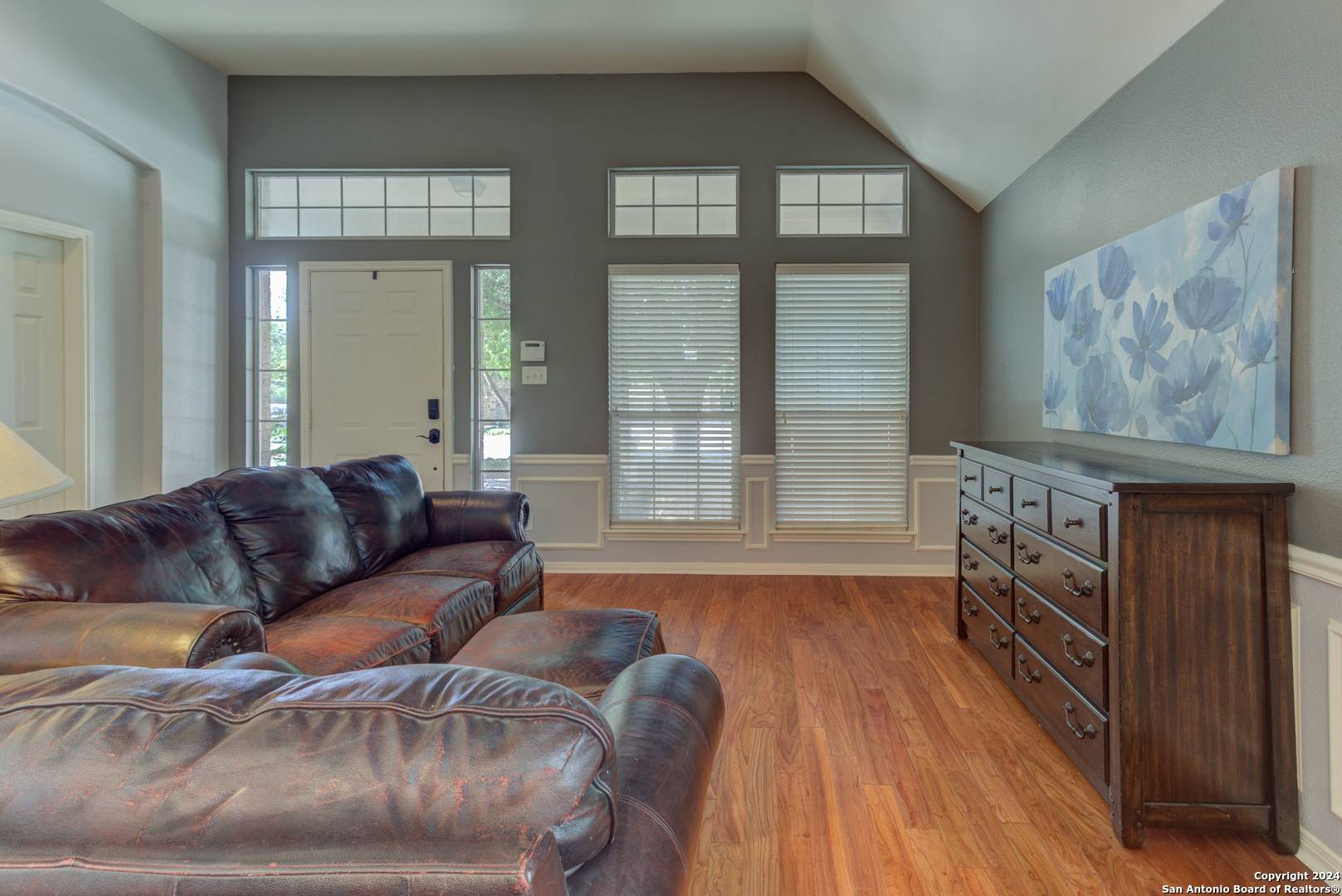 New Braunfels, TX 78130-3419,930 RIVER TER