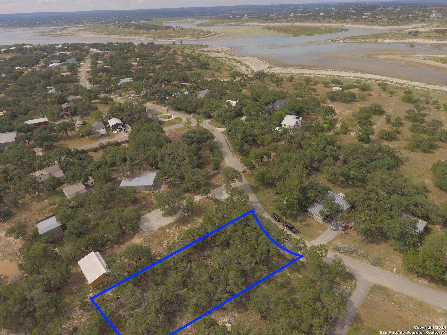 Canyon Lake, TX 78133,2171 LAKESHORE DR