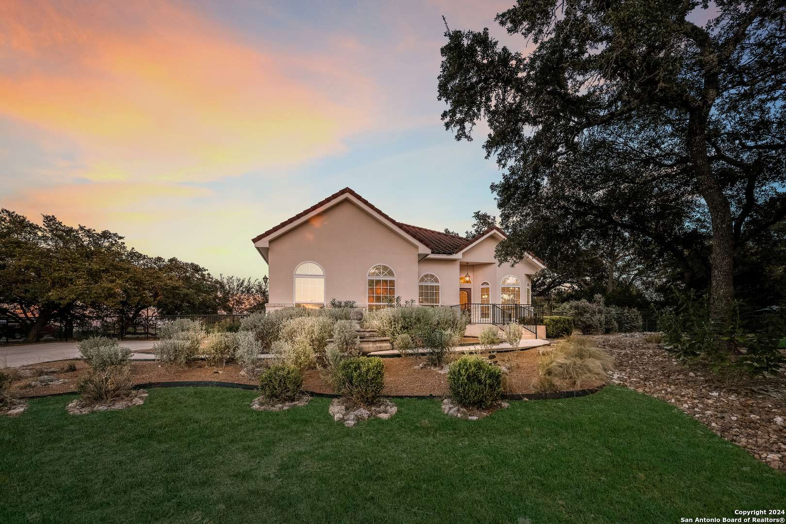 Spring Branch, TX 78070-5895,472 LANTANA MESA