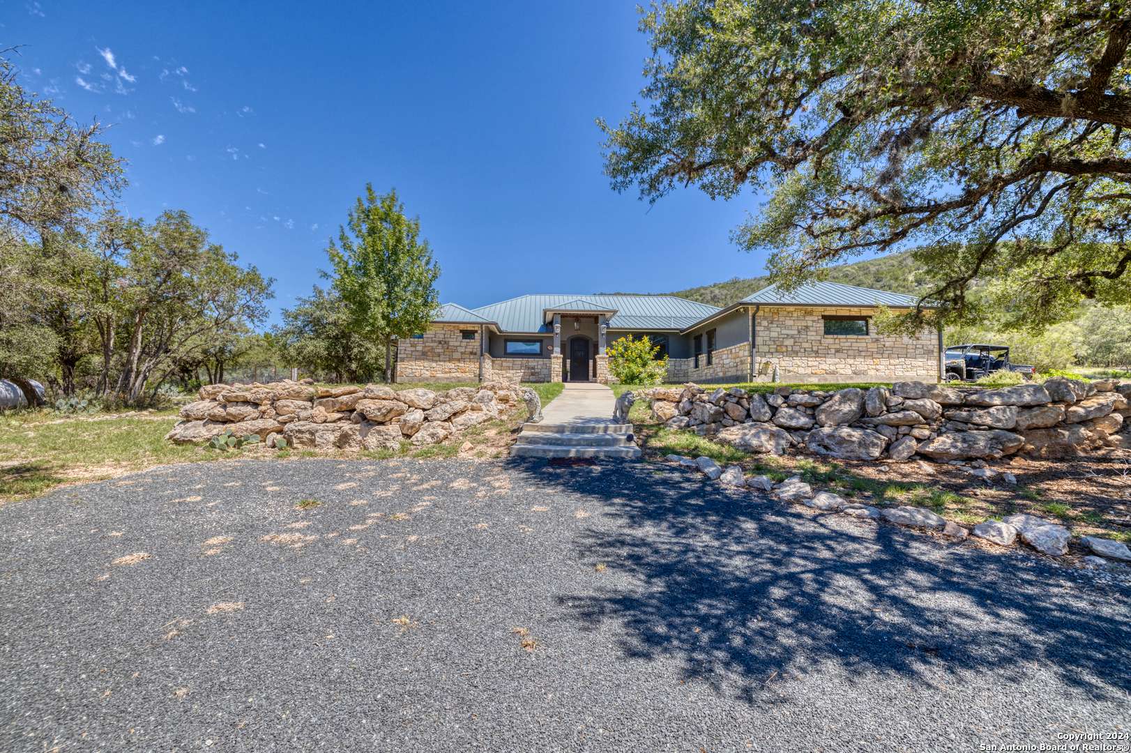 Concan, TX 78838,1023 MARIPOSA AVE