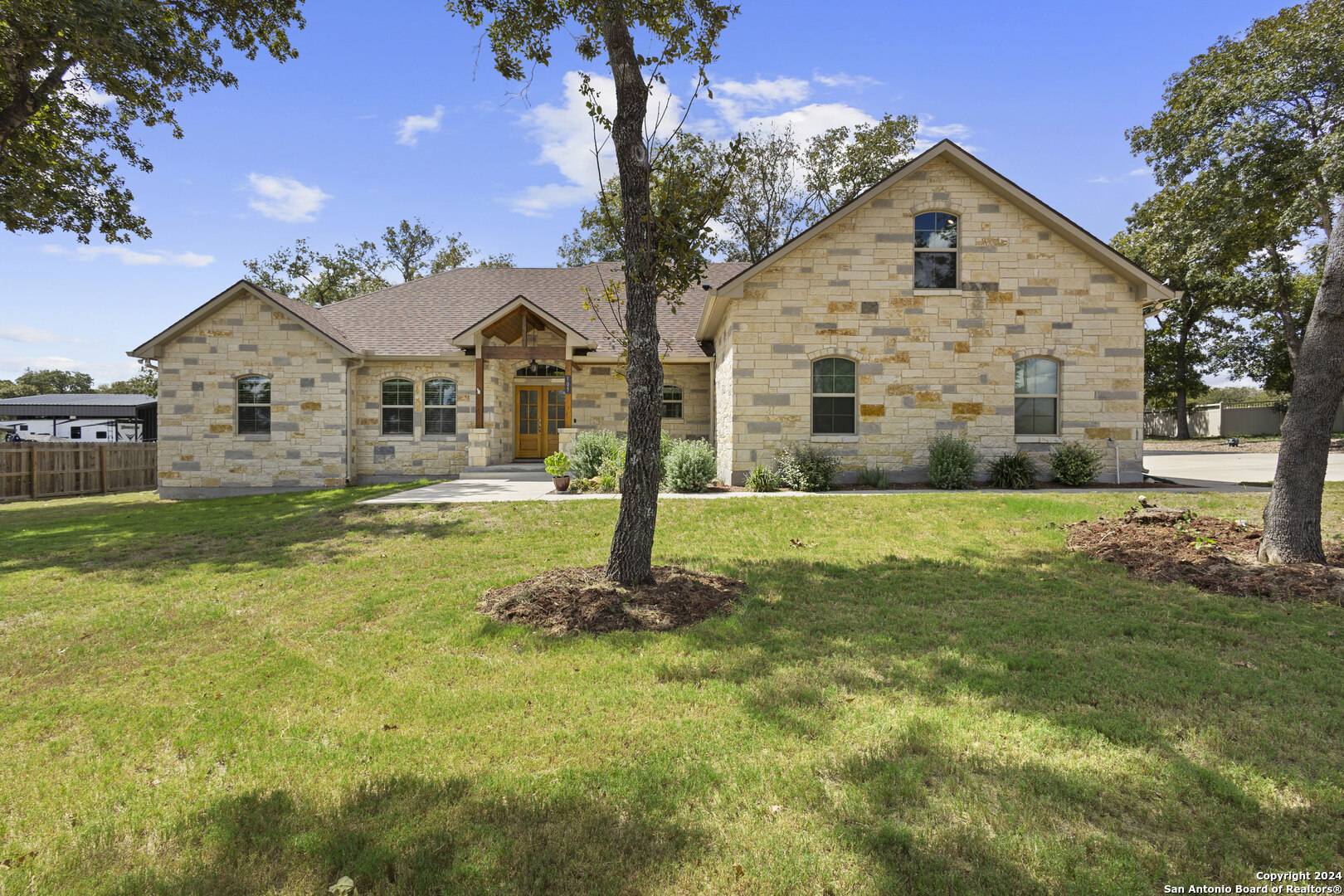 La Vernia, TX 78121,105 owen ridge