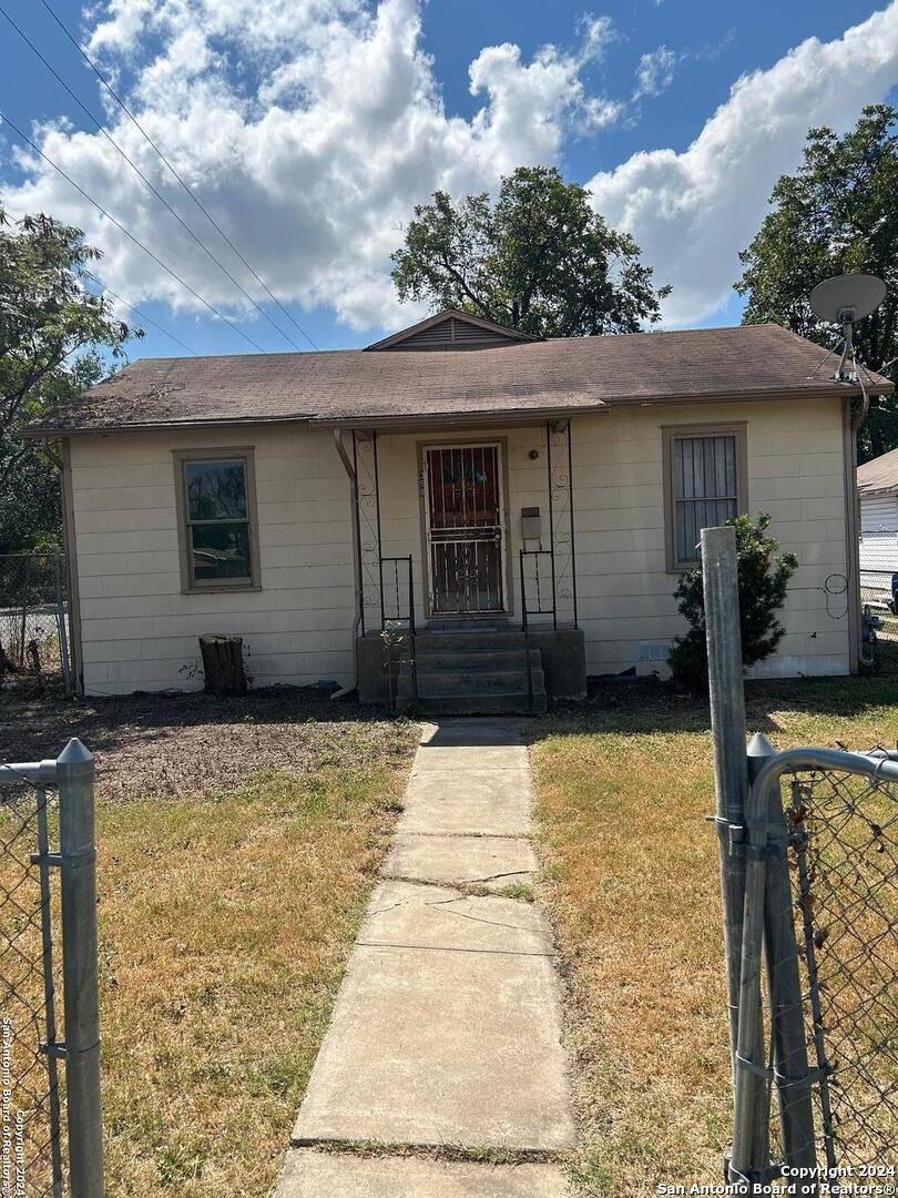 San Antonio, TX 78223-1116,398 FAIRVIEW AVE