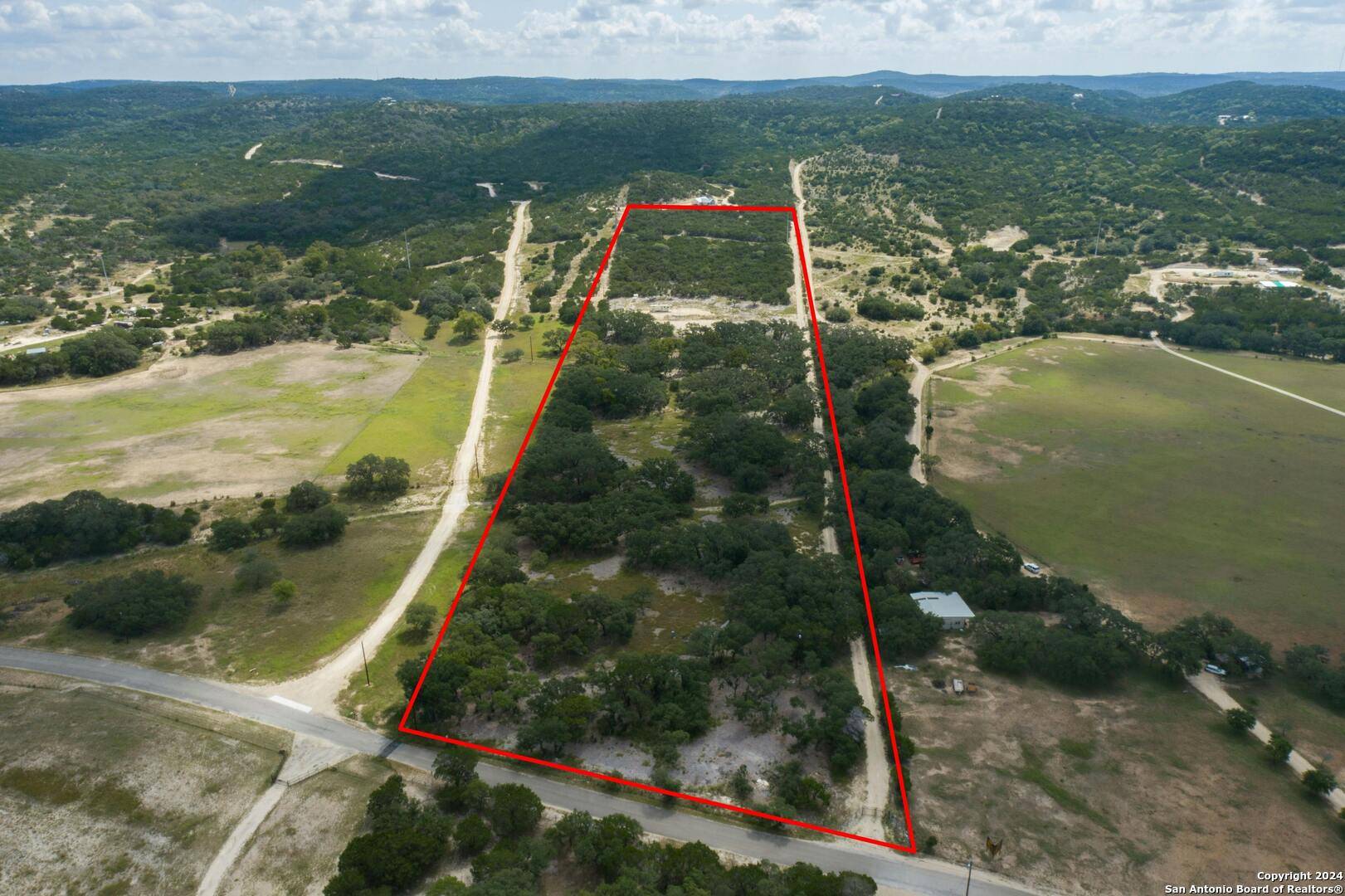 Pipe Creek, TX 78063,5211 BUMP GATE