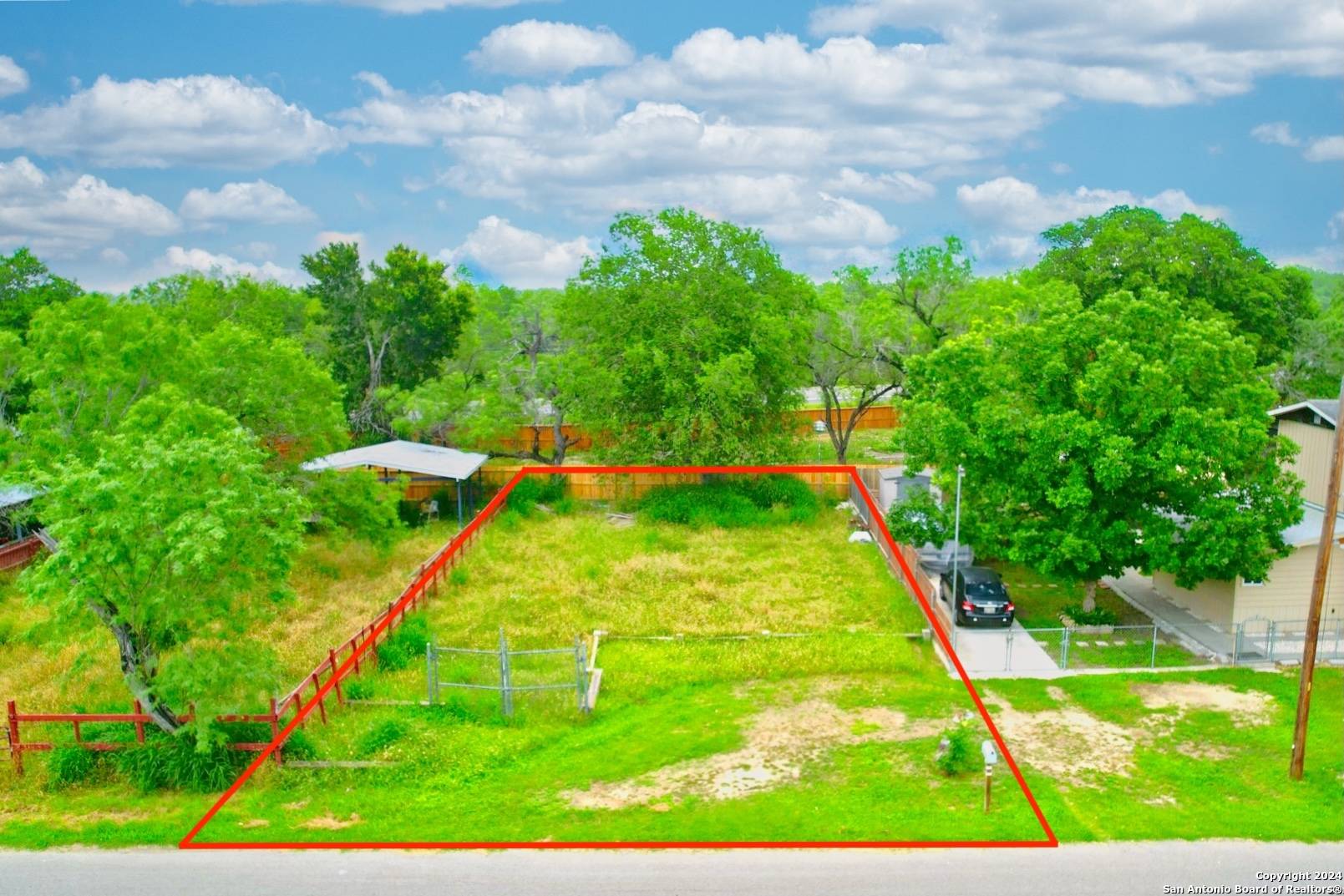 San Antonio, TX 78221,15608 MARTINEZ ST
