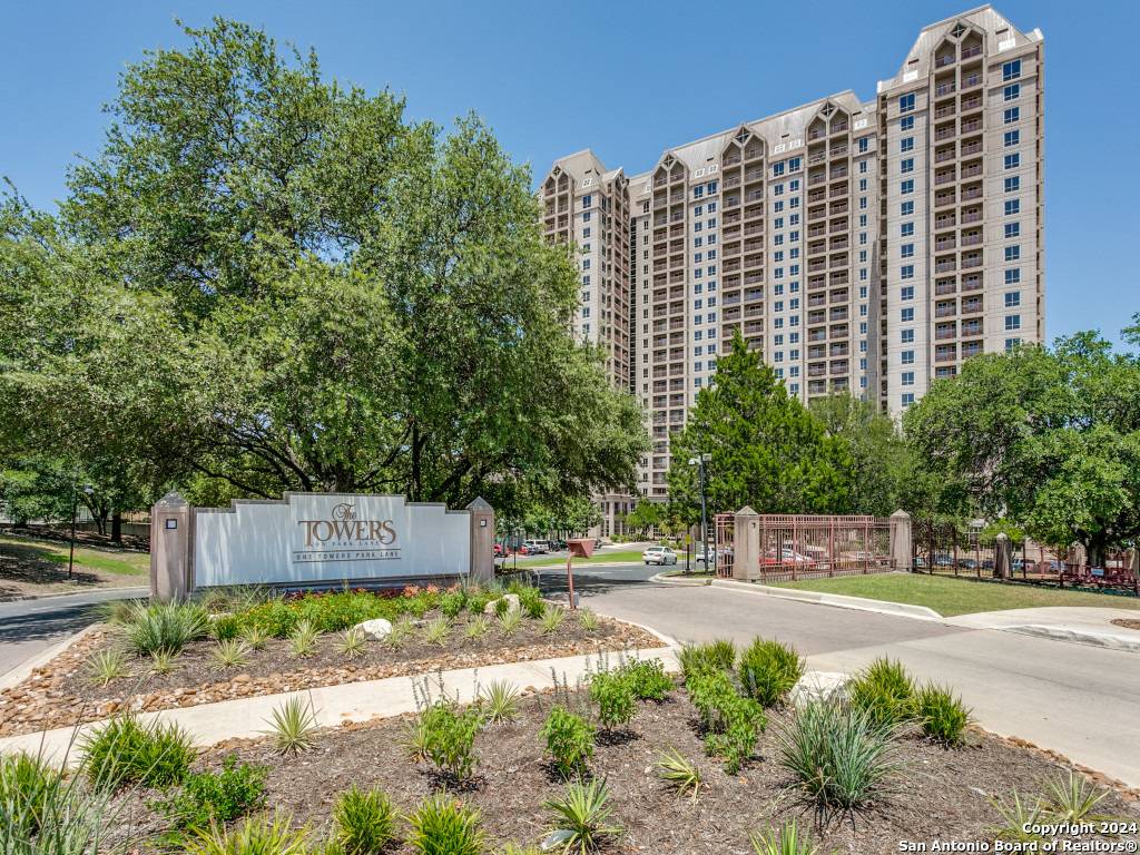 San Antonio, TX 78209-6423,1 TOWERS PARK LN UNIT 804