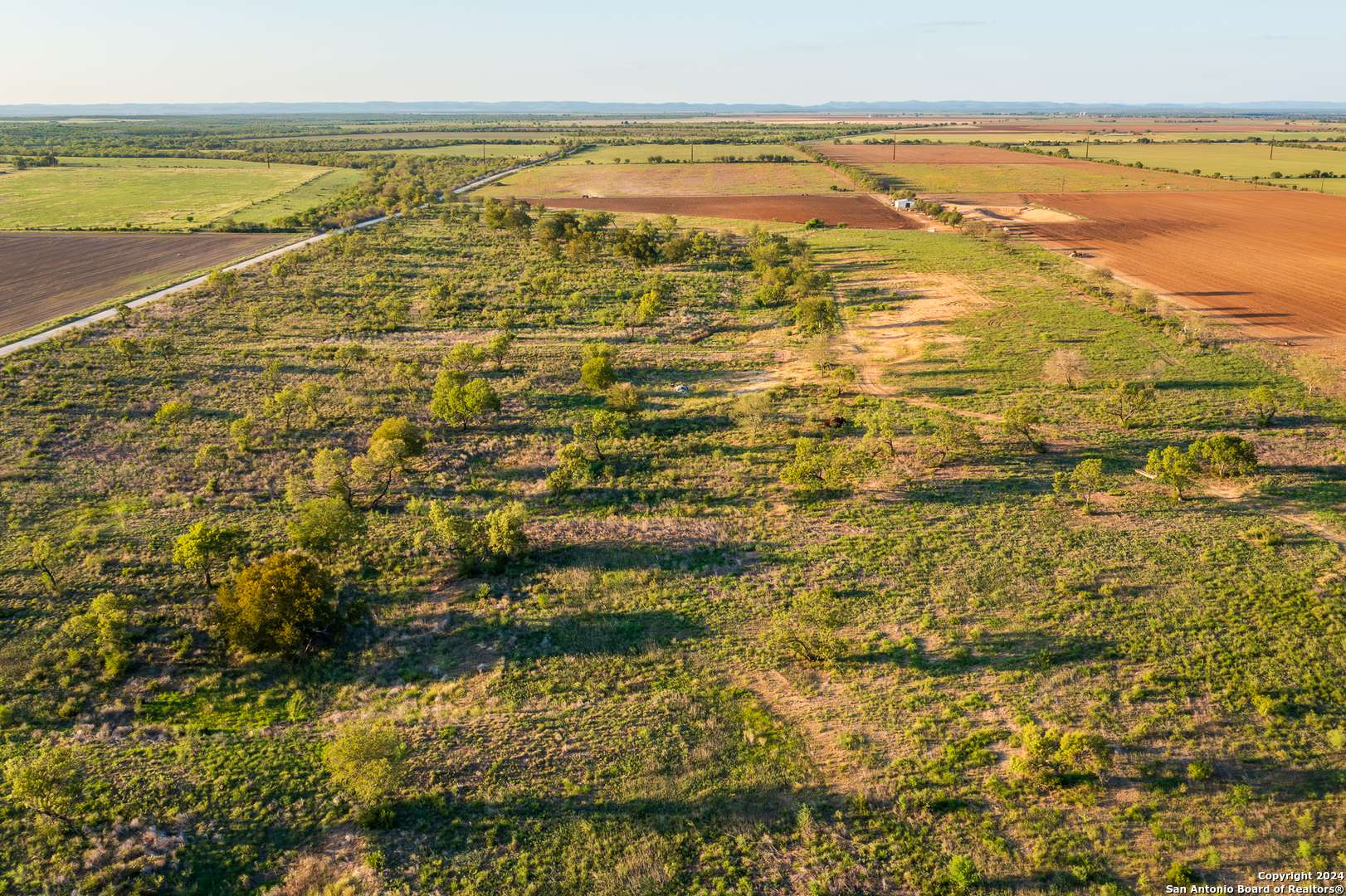Sabinal, TX 78881,7081 county road 301