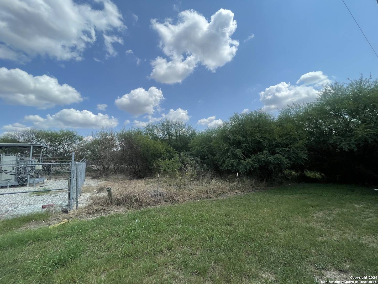 Kirby, TX 78219,3152 ACKERMAN RD