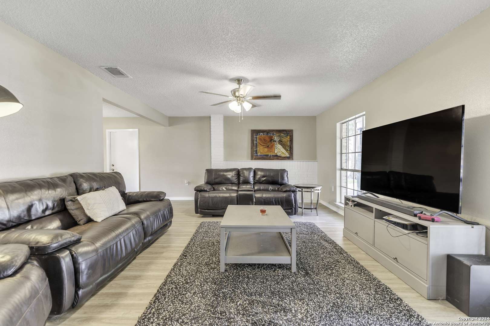 San Antonio, TX 78247,16323 falcon hill