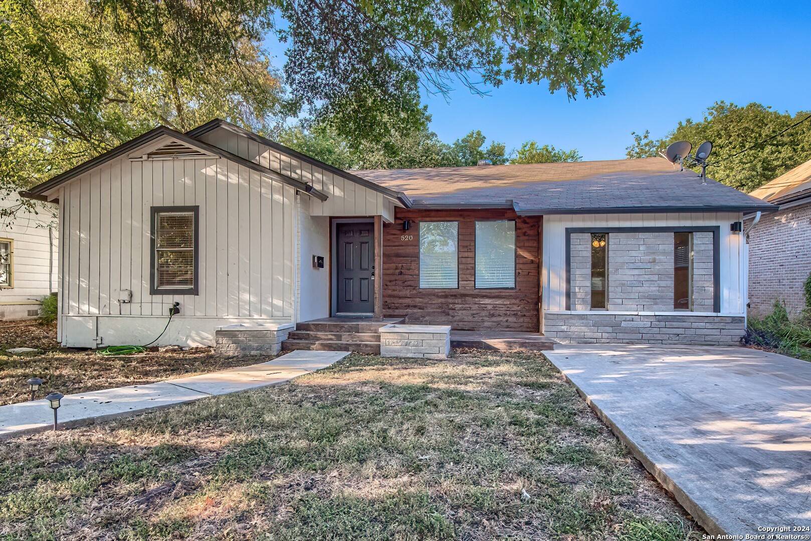 New Braunfels, TX 78130-5802,520 AVENUE A