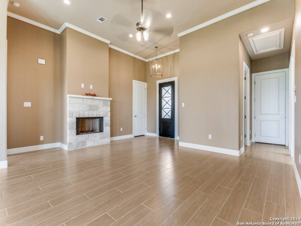 Castroville, TX 78009,123 John T Court