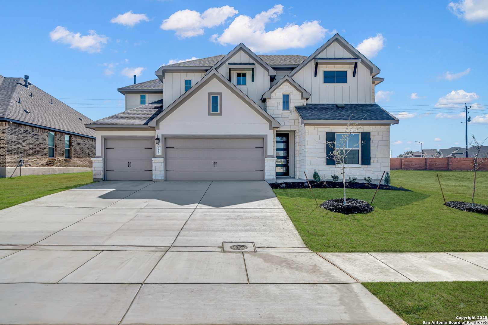 Cibolo, TX 78108,307 Canton Chase