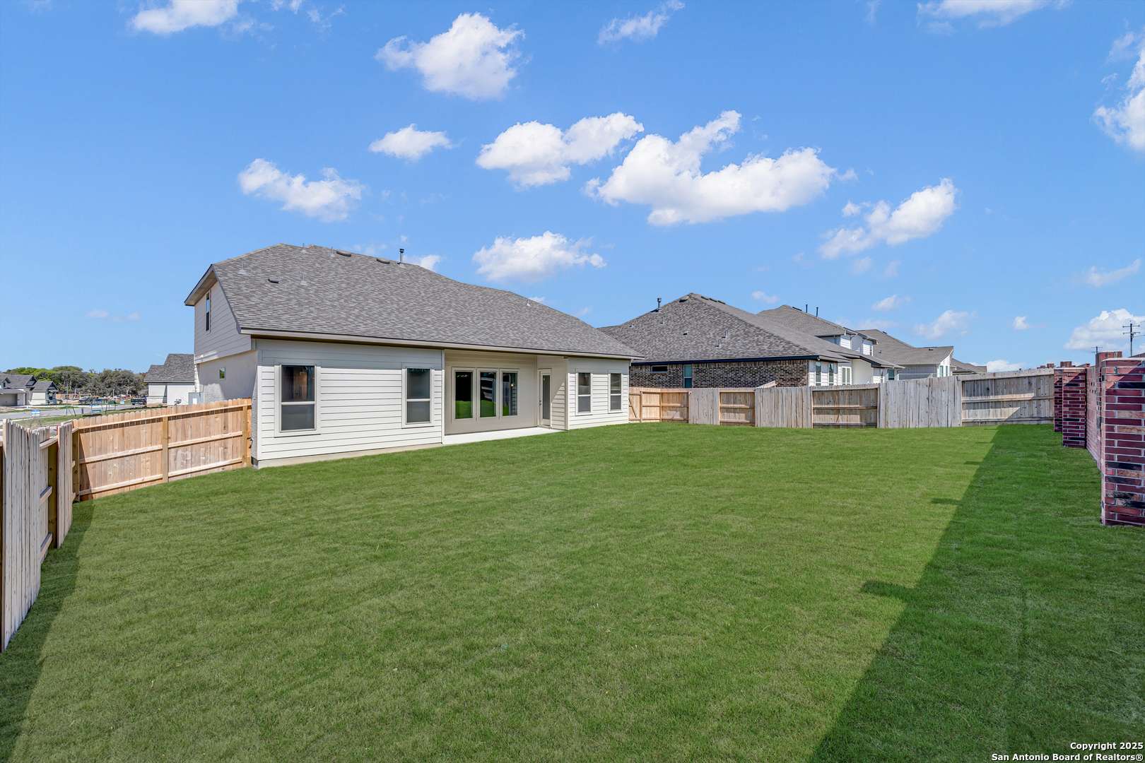 Cibolo, TX 78108,307 Canton Chase