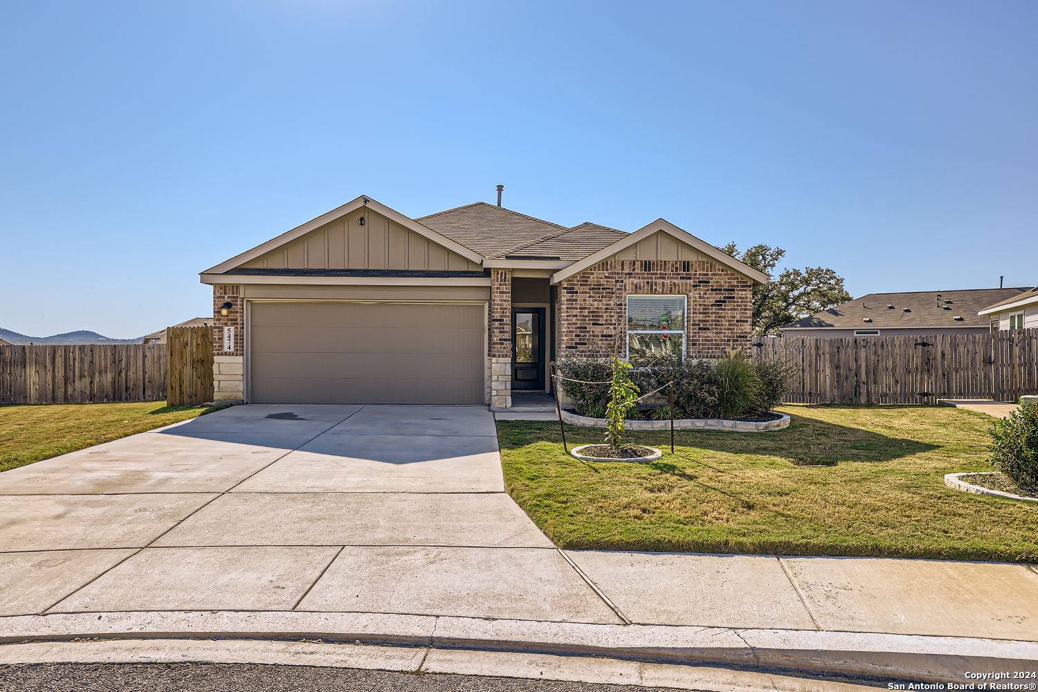 Bulverde, TX 78163-2243,5474 REVERENCE CT