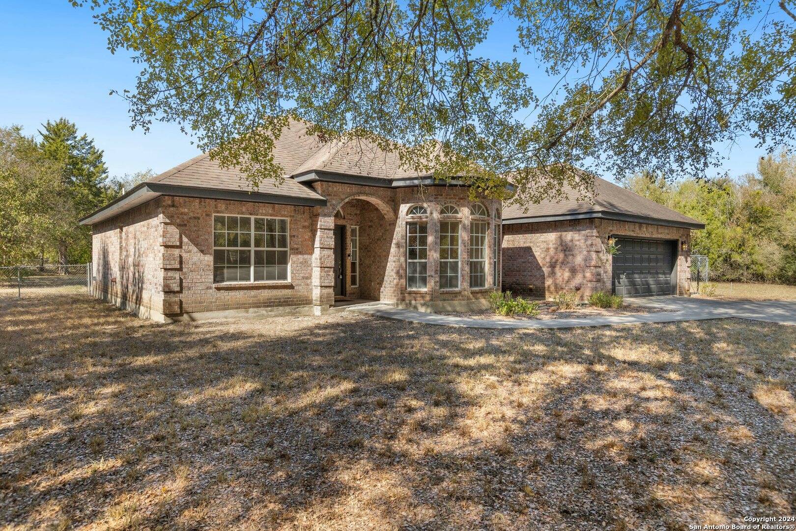 Seguin, TX 78155-6946,169 WAMPUM WAY