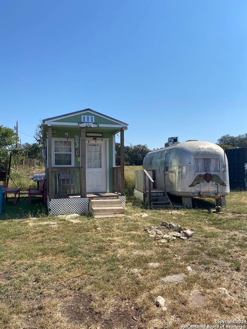 Camp Wood, TX 78833,505 4th Street