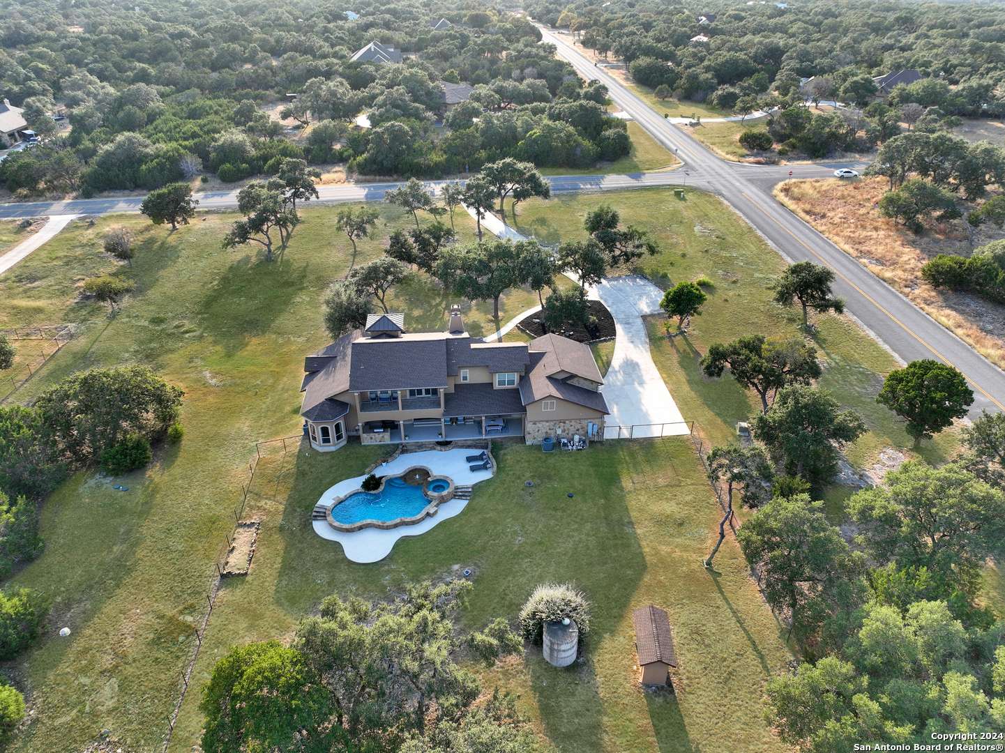 Boerne, TX 78006-3929,1087 RIO BRAZOS