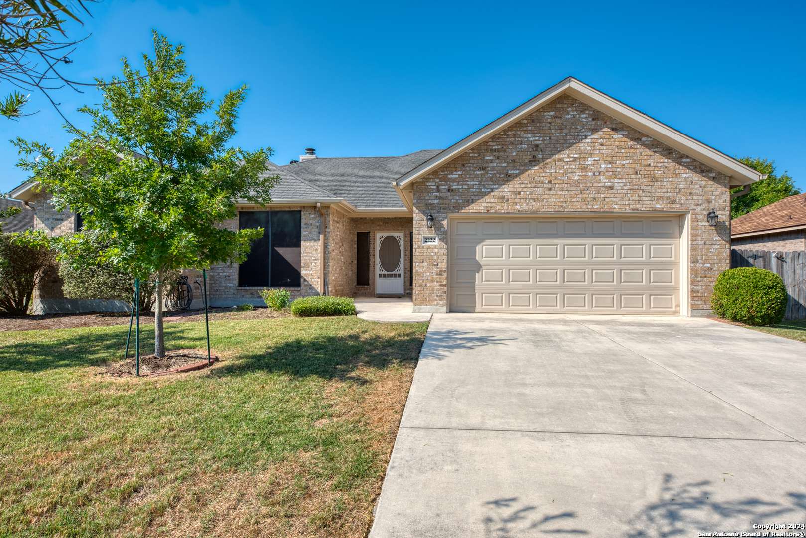 New Braunfels, TX 78130,2222 garden gate