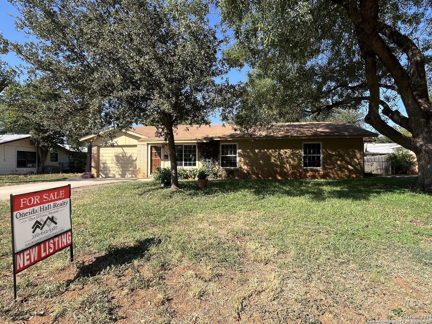 Pearsall, TX 78061,541 Margo Drive