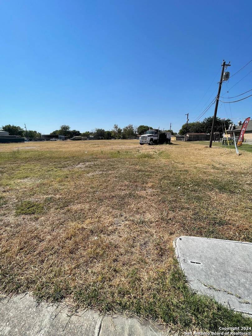 Kirby, TX 78219,0 ACKERMAN LN