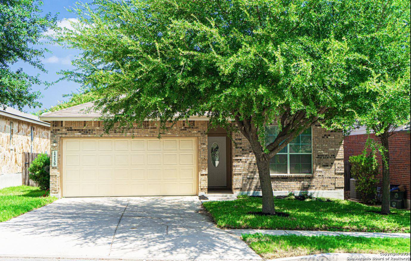 San Antonio, TX 78253-5740,12139 HARRIS HAWK