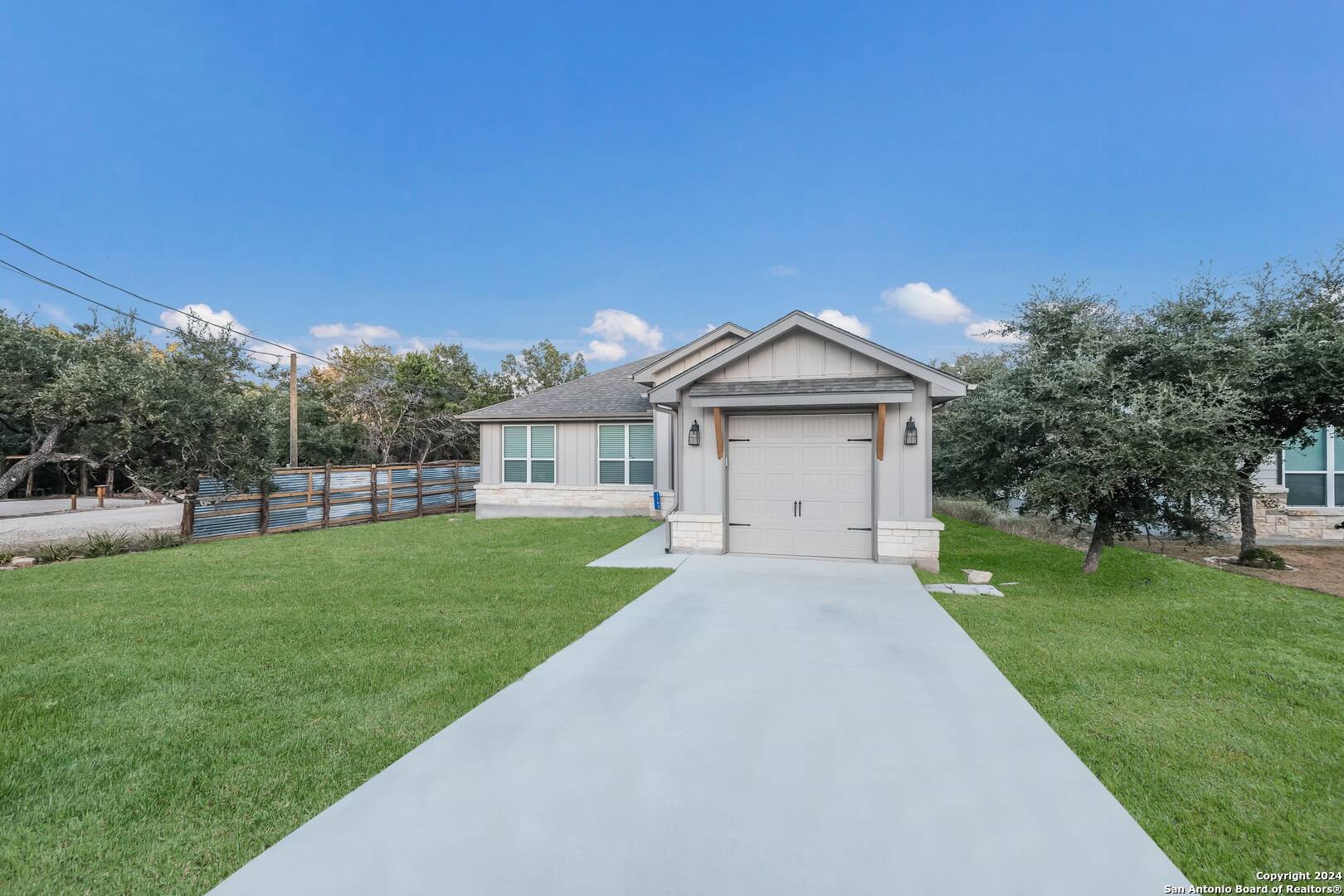 Canyon Lake, TX 78133-2877,1163 LAVACA