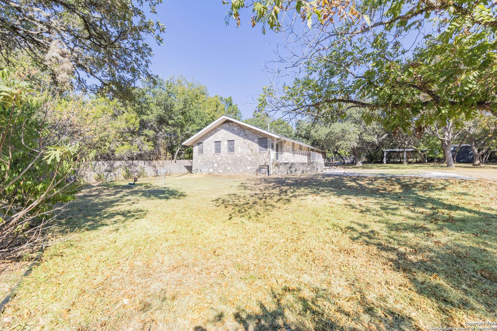 Boerne, TX 78006,8618 indian hills