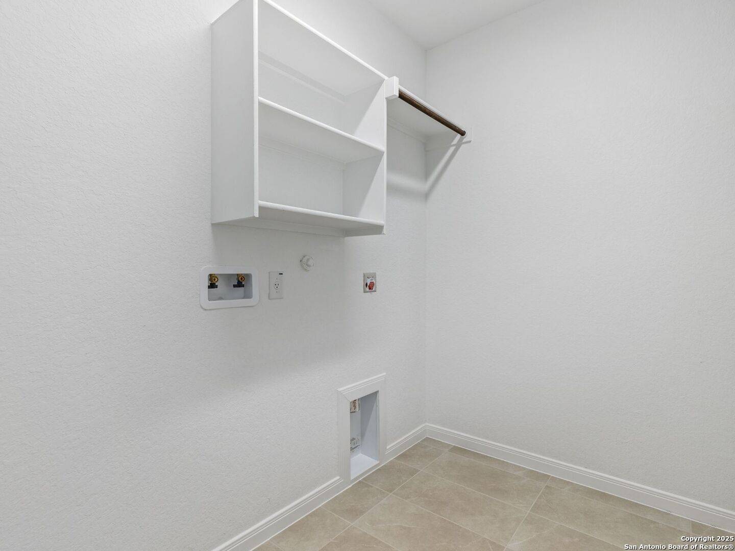 Castroville, TX 78009,151 Katie Court