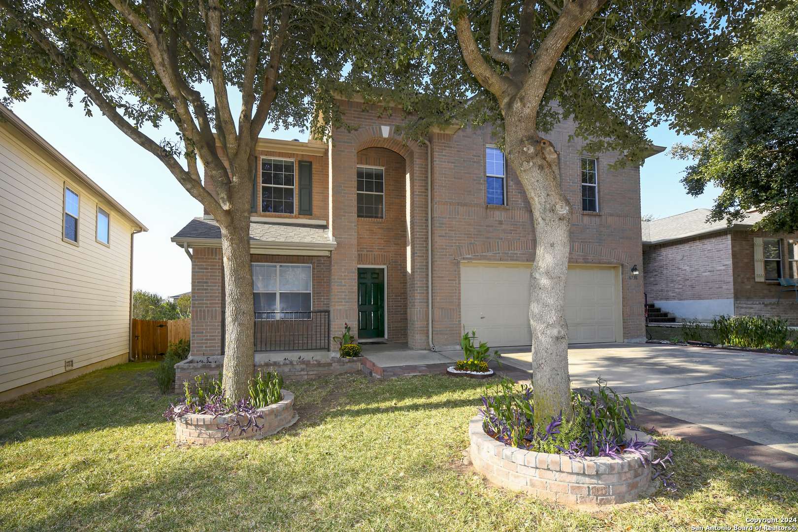 Live Oak, TX 78233-5472,6736 SPEARWOOD