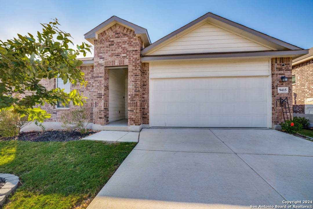 San Antonio, TX 78254-2585,9415 SINGLE FOOTING