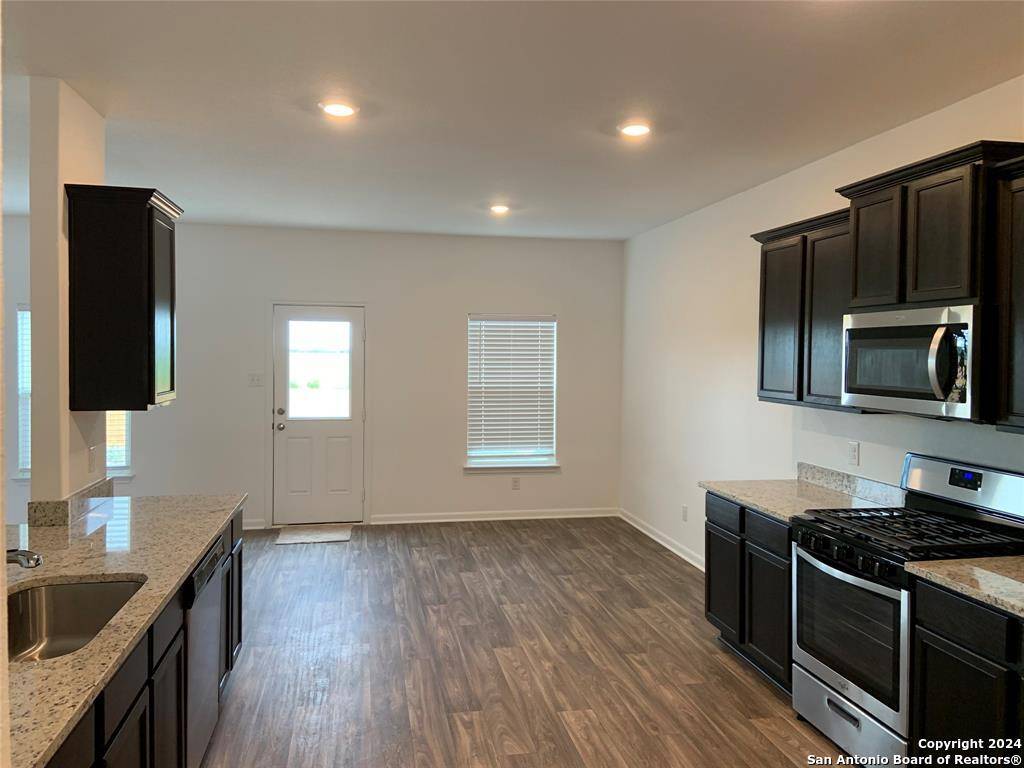 New Braunfels, TX 78132,4011 Trail De Paris