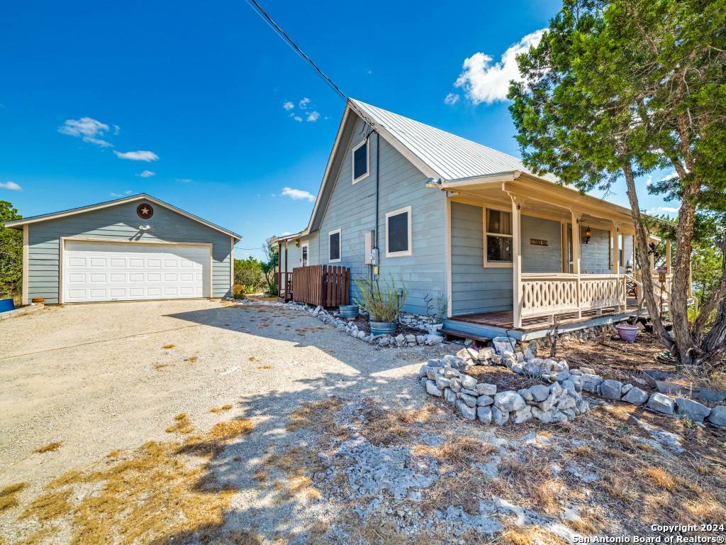 Lakehills, TX 78063-6471,1766 PIPE SPRINGS DR