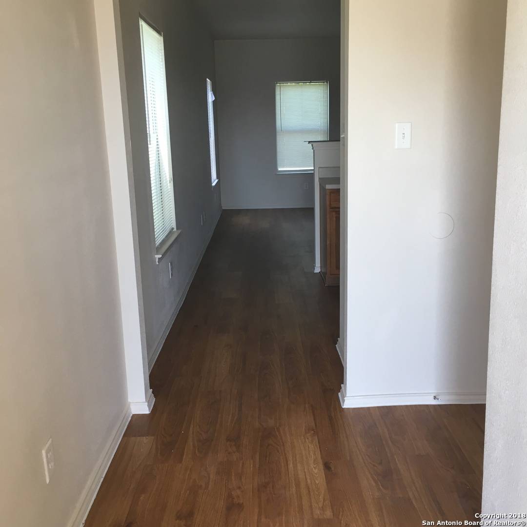 San Antonio, TX 78244,5823 GOLF BEND UNIT 1