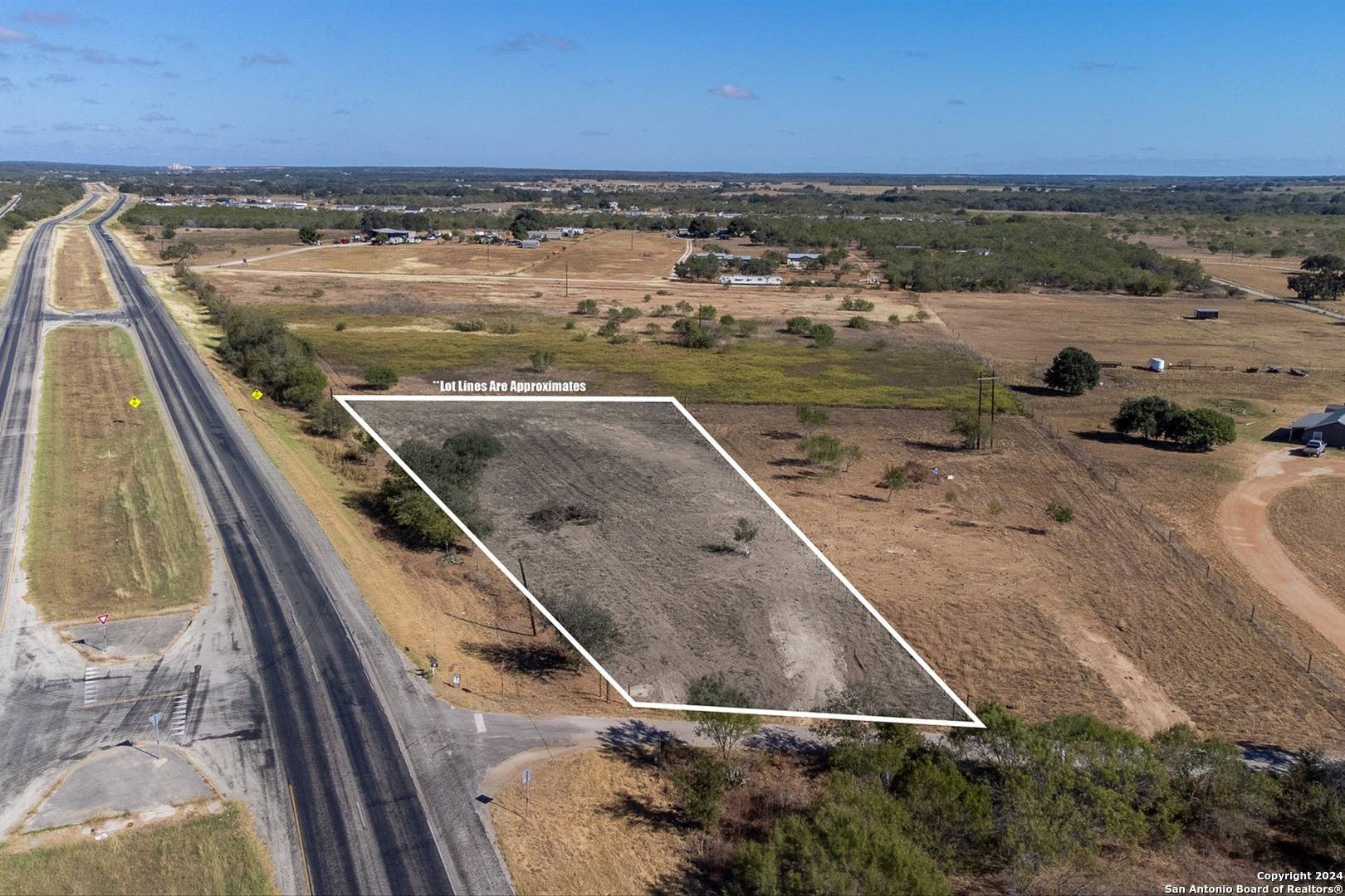 Leming, TX 78064,23 Duncan Rd