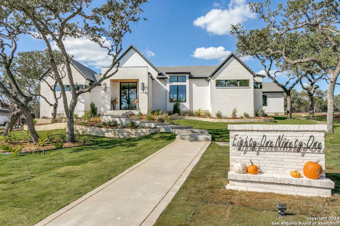 San Antonio, TX 78266,8191 Blue Oak Way