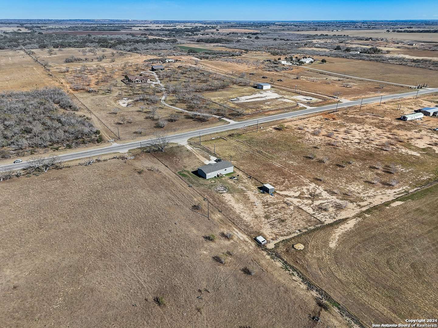 Poteet, TX 78065-3540,5055 FM 476